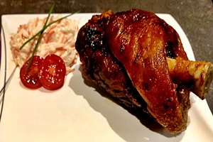 www.daspowerdancer-radio.de/images/forum-rezepte/schweinshaxe_bayrisch.jpeg